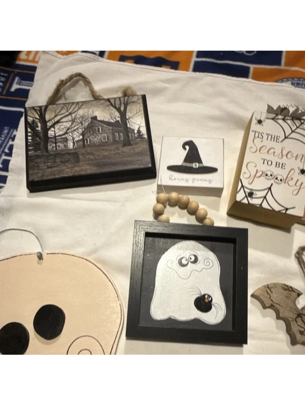 N/A assorted halloween